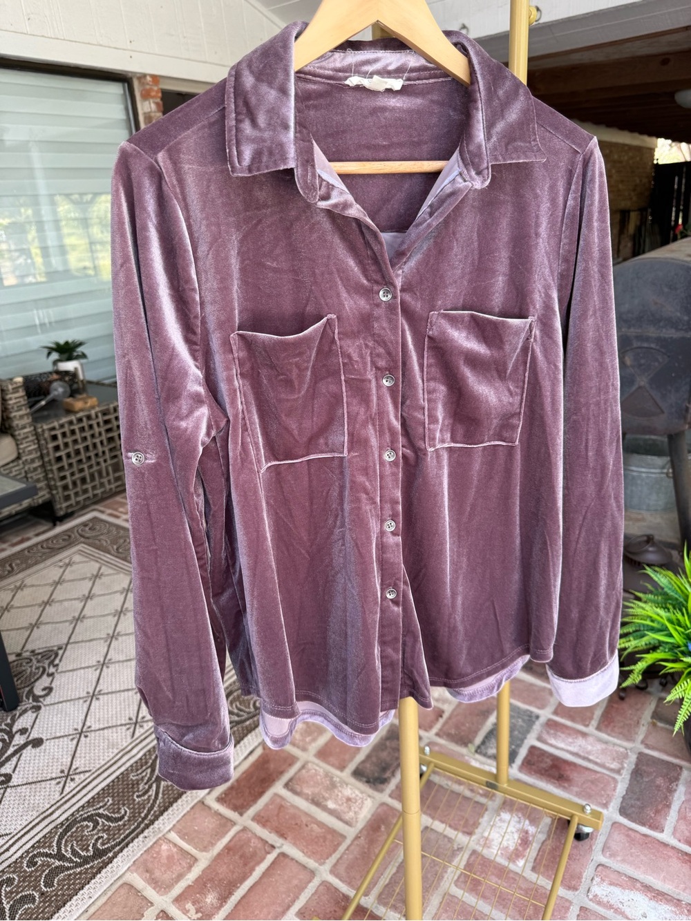 Easel Dusty Mauve Velvet Button Down Shirt M